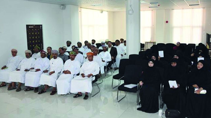 برنامج خدماتي فـي نظام بوابة سلطنة عمان التعليمية