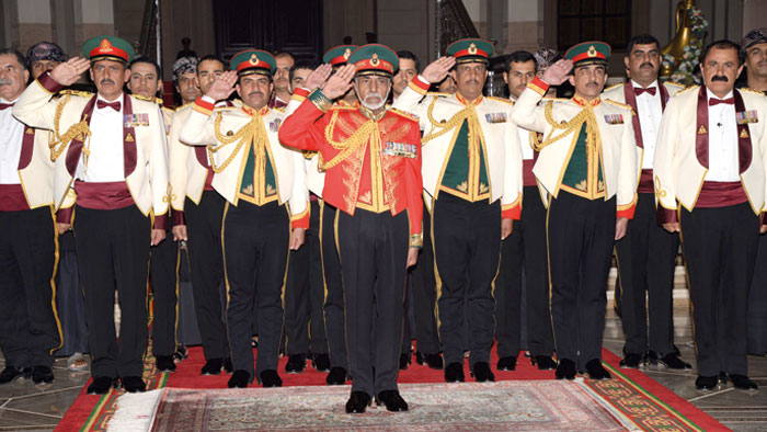 جلالة السلطان يقيم حفل عشاء بمناسبة يوم القوات المسلحة