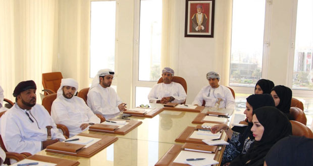 الوثائق والمحفوظات تنظم دورة تدريبية حول إدارة المستندات والوثائق الإلكترونية