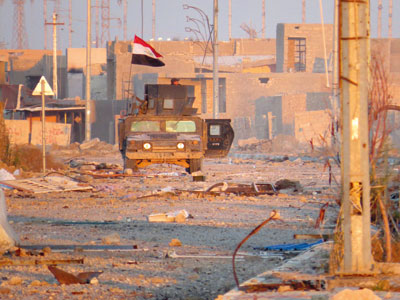 القوات العراقية تتوغل فـي آخر منطقة لداعش بالرمادي