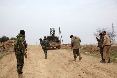 عبر فتح عدة جبهات..الجيش السوري يعزز مواقعه في أرياف حلب واللاذقية ودرعا