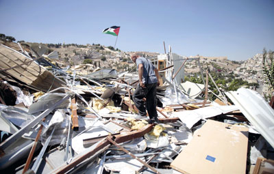 تقرير: الاحتلال يسعى لتقنين سرقاته لأراضي الفلسطينيين