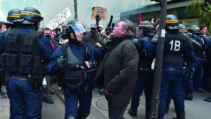 فرنسا : مظاهرات جديدة ضد قانون العمل واشتباكات عنيفة مع الأمن
