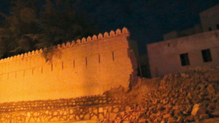 انهيار الجزء الشرقي لسور قلعة الرستاق