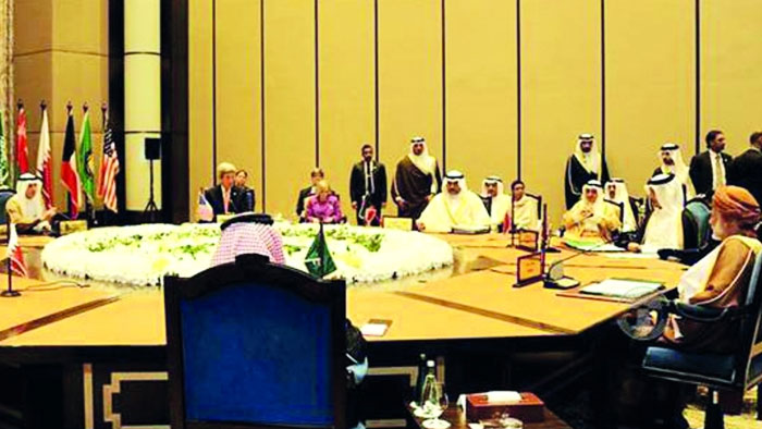 وزراء خارجية(التعاون) يبحثون مع كيري تحضيرات القمة الخليجية الأميركية
