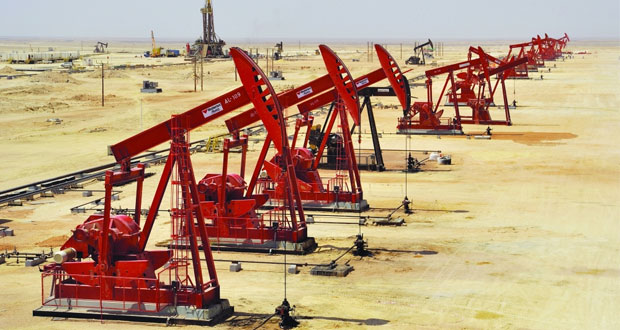أكثر من 385 مليون برميل إنتاج السلطنة من النفط الخام والمكثفات النفطية خلال عام 2015