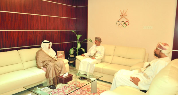 رئيس اللجنة الأولمبية العمانية يستقبل سفير المملكة العربية السعودية بالسلطنة