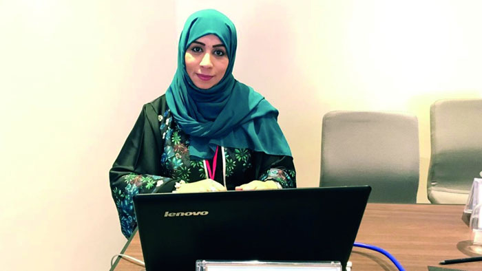 مشاركة عمانية في أعمال المؤتمر الدولي الخامس للغة العربية بدبي