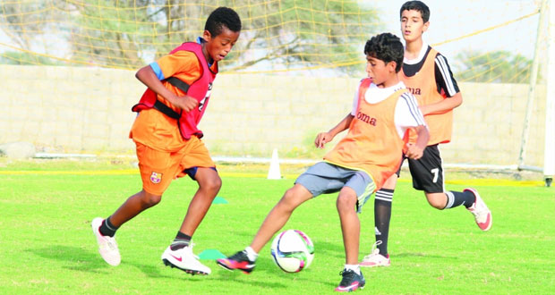فريق السويق يحتضن ختام البرنامج التدريبي «لعيب» بتنظيم وإشراف الاتحاد العماني لكرة القدم