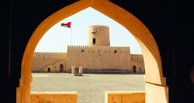 حصن رأس الحد.. إرث تاريخي وثراء إنساني تعكسه الحضارة العمانية في معالمها