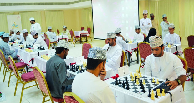 اللجنة العمانية للشطرنج تواصل تحضيراتها لبطولة صلالة الدولية 