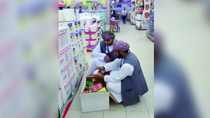 زيارات رقابية على المنشآت الغذائية البالغ عددها (6307) للتأكد من صحة تداولها حتى وصولها للمستهلك 
