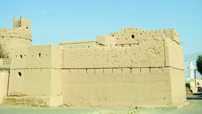 قرية الدريز بعبري .. تاريخ يبوح بتراث الآباء والاجداد ومنجزات تتحدث عن عطاءات النهضة المباركة