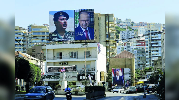 الرئيس اللبناني يبدأ الاستشارات النيابية لتسمية رئيس جديد للحكومة