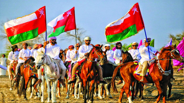 أفراح العيد الوطني المجيد مستمرة داخل السلطنة وخارجها