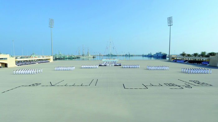 البحرية السلطانية العمانية تحتفل بيومها السنوي