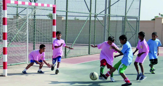 انطلاق فعاليات الملتقى السنوي الثامن لطلبة وطالبات مدارس ولاية منح