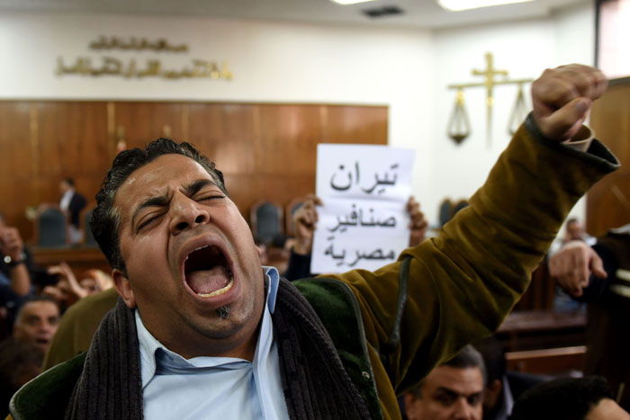 حكم قضائي ببطلان تنازل الدولة المصرية عن جزيرتي "تيران وصنافير" للسعودية
