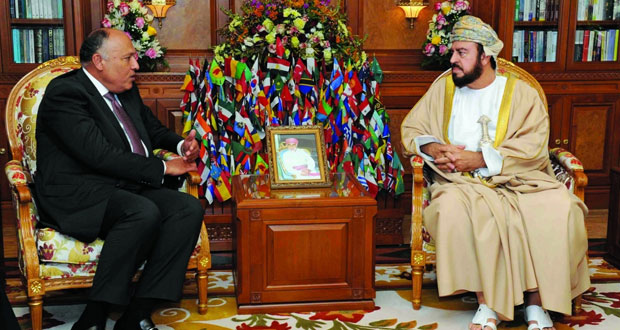 جلالة السلطان يتلقى رسالة شفهية من الرئيس المصري