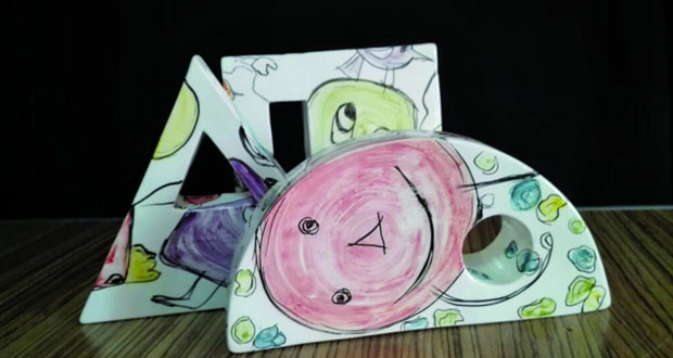 "العودة إلى حنين الماضي" معرض بمركز تدريب وإنتاج الخزف ببهلاء