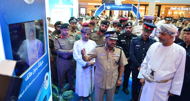 شرطة عمان السلطانية تحتفل بإنطلاق أسبوع المرور الخليجي الموحد