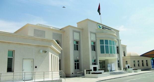 الهيئة العامة للكهرباء والمياه تحتفل بافتتاح مشروع توسعة شبكة المياه والمبنى الجديد بنـزوى