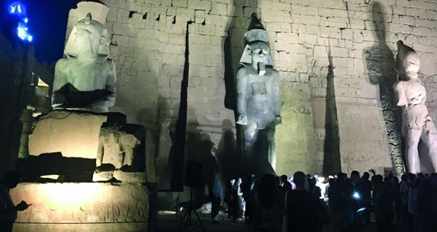 مصر تزيح الستار عن تمثال ضخم للملك رمسيس الثاني بعد ترميمه