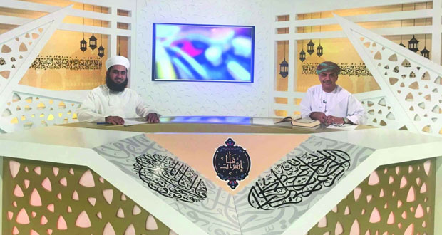 "إشراقات" .. صور تتقاطع رؤاها في حوار مفتوح وتدبر مباشر لمعاني القرآن الكريم