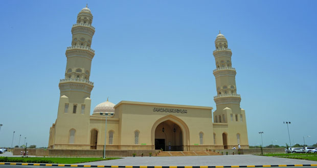 بتكليف من المقام السامي ٫٫ افتتاح جامع السلطان قابوس بالسويق 