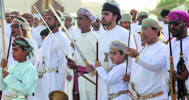 ولاية صور تنظم (فرحة مجتمع) بمناسبة عيد الفطر المبارك