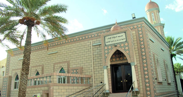 مساجد نزوى تاريخ وحكايات عريقة