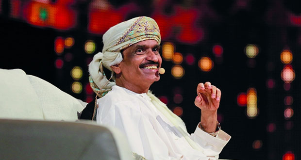 إبن الفنان سالم علي سعيد يؤكد صحة والده