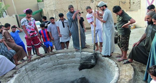 مظاهر العيد تتواصل في يومها الثاني بعدد من ولايات السلطنة