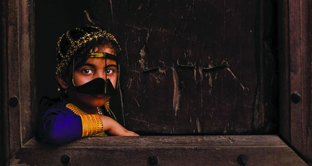 حصن الحزم بالرستاق يستضيف معرض "قصرى" للمصور مالك المعولي