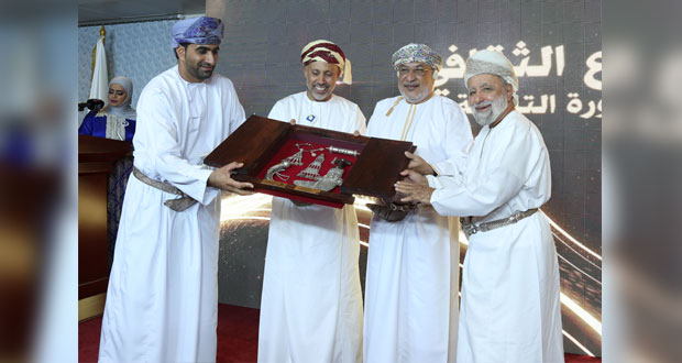 الجمعية العمانية للكتاب والأدباء تكرم الفائزين بجائزة الإبداع الثقافي لأفضل الإصدارات لعام 2017م وشخصيتي العام الثقافيتين
