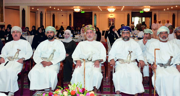 التنمية الاجتماعية تنظم الندوة الوطنية حول العمل التطوعي لتعزيز دور الشباب والقطاع الخاص وبناء قدرات العاملين 