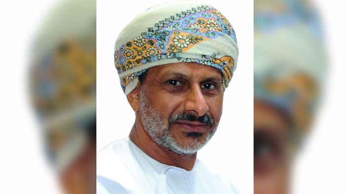  السلطنة تحتفل بيوم المعلم العماني