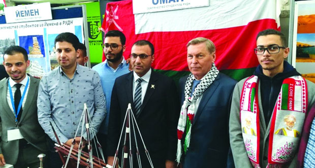 طلبة السلطنة يشاركون في الأسبوع الثقافي العربي بموسكو