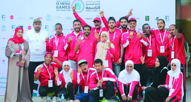 أبطال الأولمبياد الخاص العماني يحصدون 19 ميدالية متنوعة في اليوم الأول للمنافسات