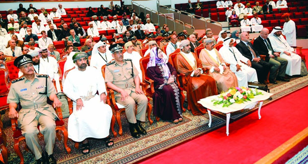 بدء أعمال الملتقى الخليجي العاشر للزلازل بجامعة السلطان قابوس 