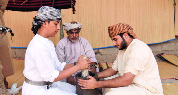 5 قرى بإزكي تشارك في (تراثي هويتي)