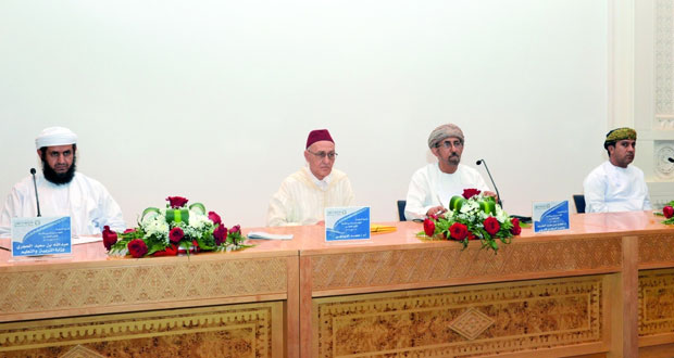 "الندوة الدولية: المهلب بن أبي صفرة الأزدي العماني" توصي بإنشاء صندوق وقف علمي وطني لتمويل البحوث العلمية والأكاديمية 
