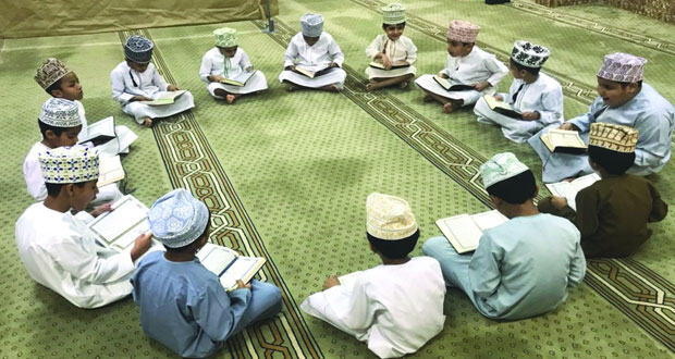 "الأوقاف والشؤون الدينية" تعتمد برنامجين للمراكز الصيفية لتعليم القرآن الكريم
