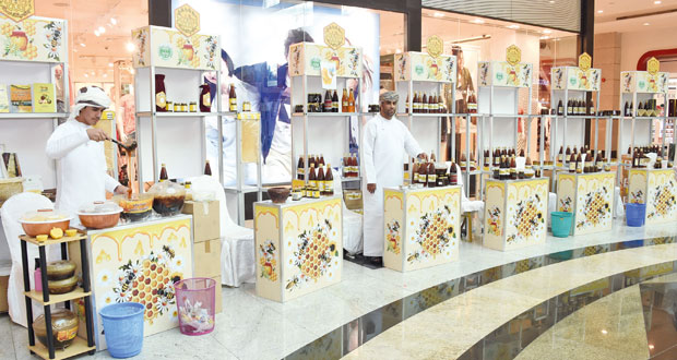 افتتاح النسخة العاشرة لسوق العسل العماني