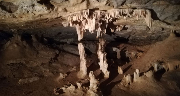 كهف الهوتة .. رحلة في باطن الأرض لأكثر من 4 كيلومترات لسبر تكوينات طبيعية متفردة