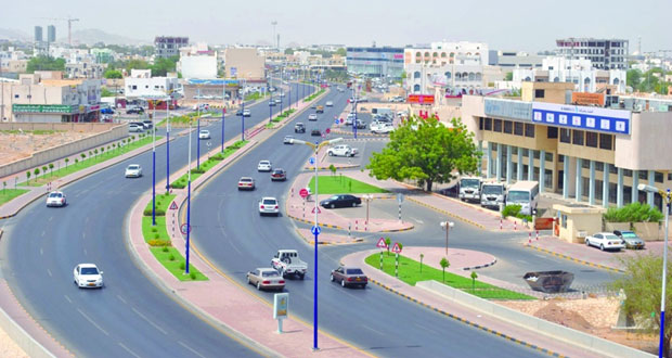 "البريمي" واحة جميلة بتنوع تضاريسها الطبيعية بين السهول والجبال والكثبان الرملية والأودية