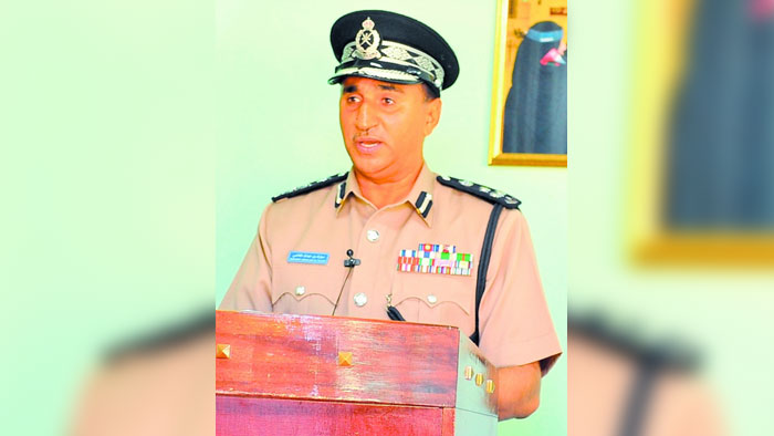 وزير الشؤون الرياضية يعيد تشكيل اللجنة العمانية للرماية بالأسلحة التقليدية