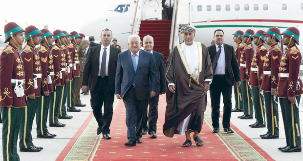  تعزيزا للعلاقات الأخوية .. الرئيس الفلسطيني يبدأ زيارة للسلطنة
