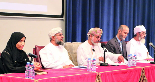 ندوة "الإمام جابر بن زيد " تسرد فكره وسيرته وتطرح الأسئلة وتستشرف الرؤية المستقبلية في كلية العلوم الشرعية