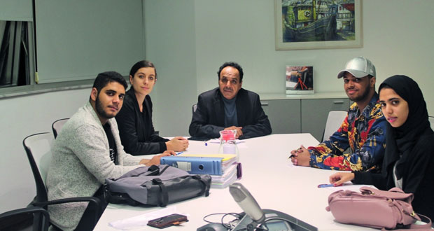 الطلبة العمانيون الدارسون في قبرص يؤكدون على التعاون والاهتمام من قبل الحكومة القبرصية 
